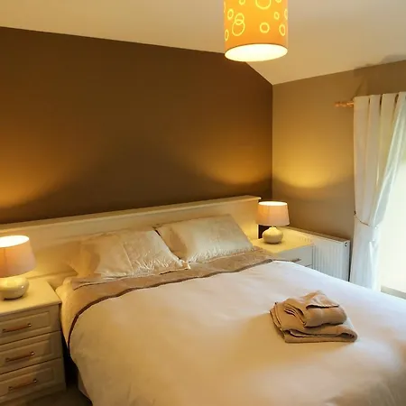 Belle View House Self Catering * Mohill