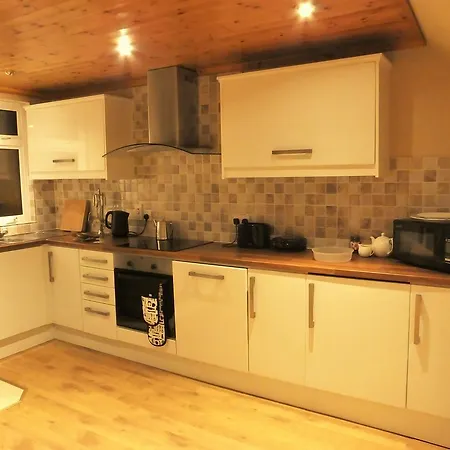 Πανσιόν Belle View House Self Catering